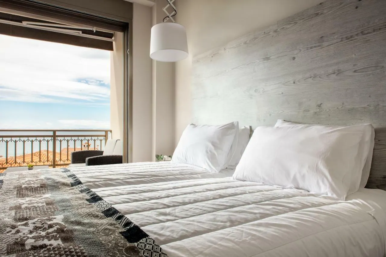 アパート Royalty Suites Loft ニキティ