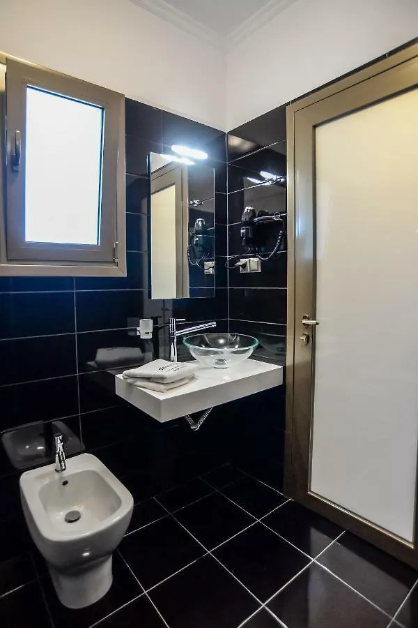 アパート Royalty Suites Loft ニキティ